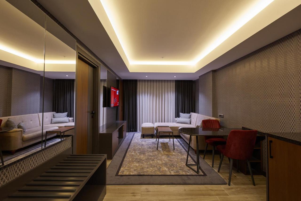 Nova Vista Deluxe & Suites A Member Of Radisson Individuals Esquiceir Exterior foto