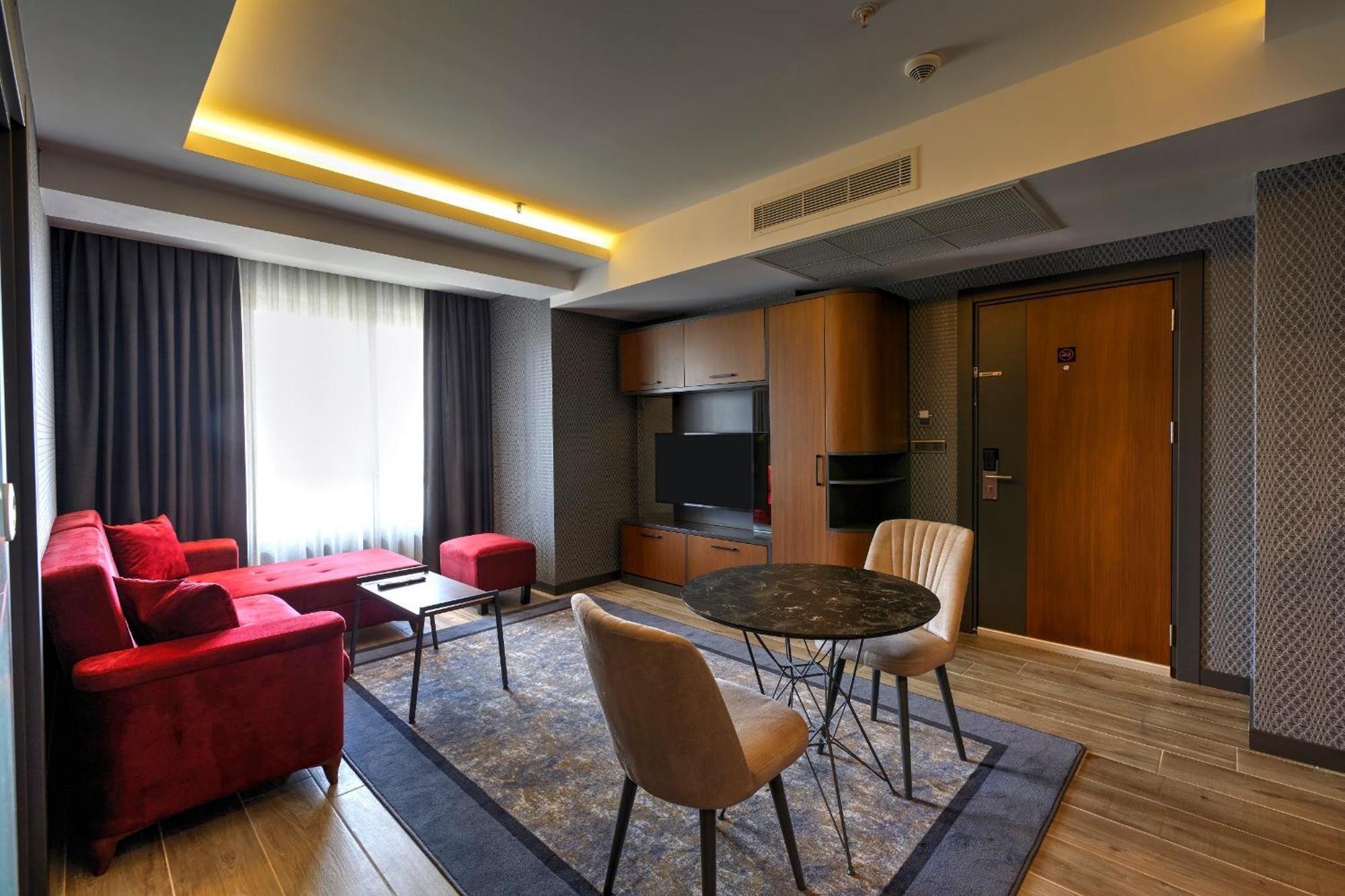 Nova Vista Deluxe & Suites A Member Of Radisson Individuals Esquiceir Exterior foto