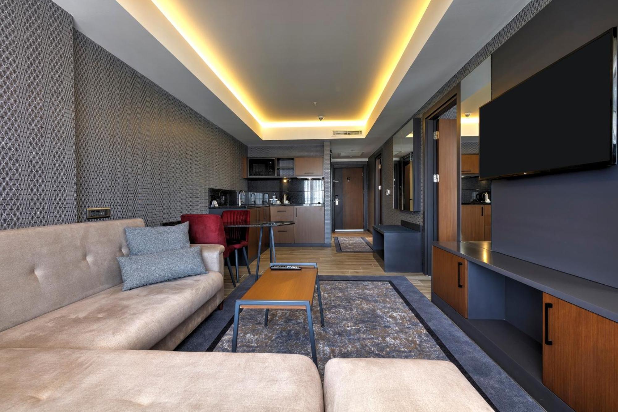 Nova Vista Deluxe & Suites A Member Of Radisson Individuals Esquiceir Exterior foto